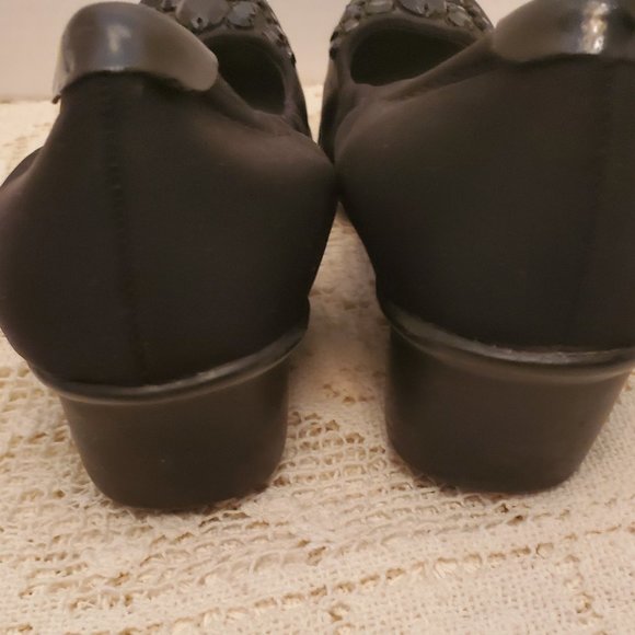 ANNE KLEIN RELAXED WEDGE FOLDABLE FLATS BLACK - Picture 8 of 9
